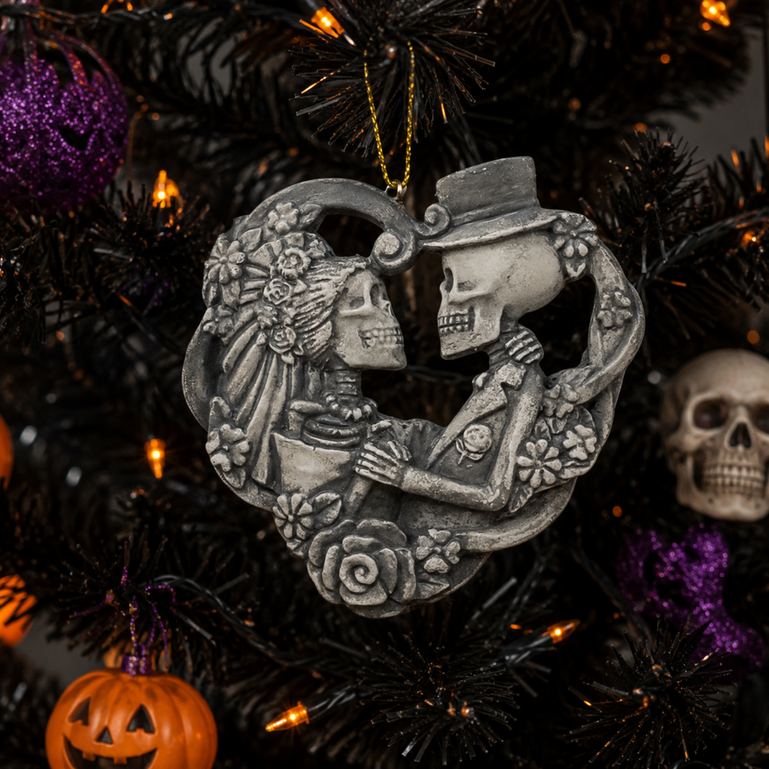 Day of the Dead Couple Heart